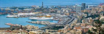 Genova: porto e Lanterna