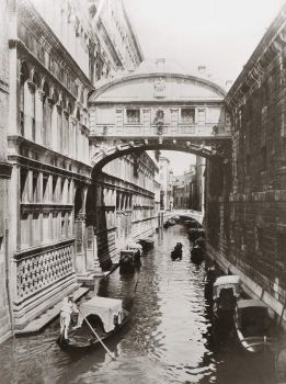 Foto d'epoca del Ponte dei Sospiri a Venezia