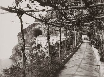 L'antico hotel dei Cappuccini ad Amalfi nell'ottocento