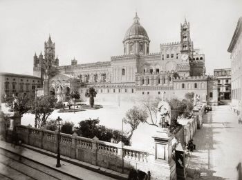La Cattedrale di Palermo nel 1898, foto d'epoca