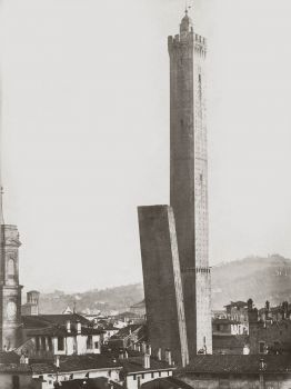 Foto storica Torre degli Asinelli e della Garisenda, Bologna