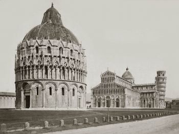 foto storica del duomo e battistero di Pisa