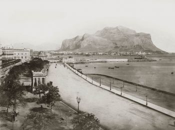 Vecchia Palermo. Foto della Marina