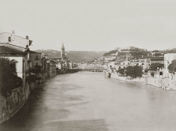 Verona Vecchia, Fiume Adige visto dal ponte delle navi